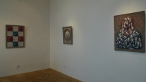 Reliéfy, papírpvá hmota a porcelán / Reliefs, papier-mache and porcelain photo